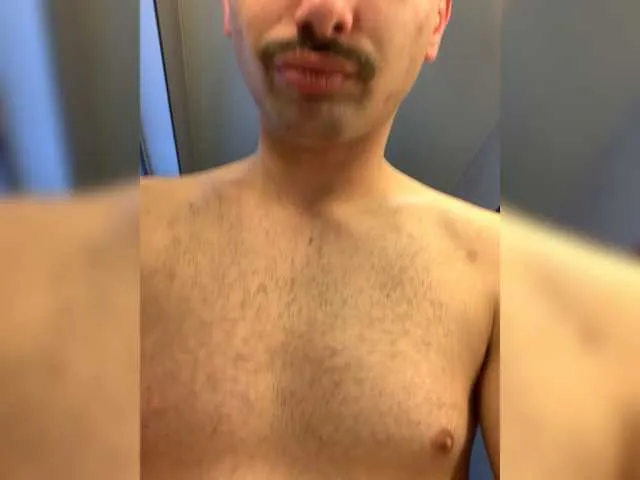 Live sex webcam photo for Max-lion #277275535