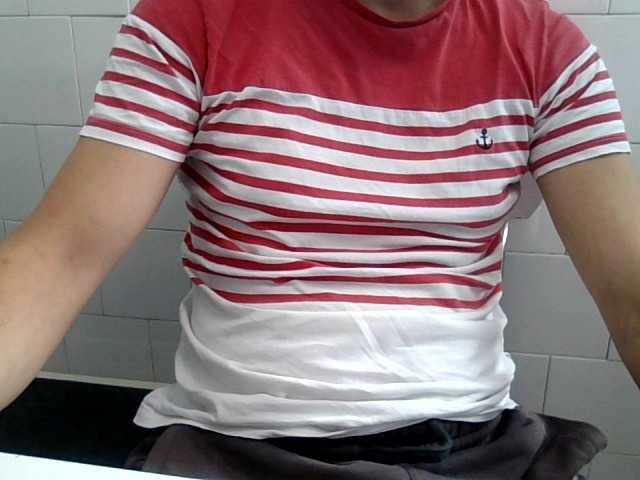 Live sex webcam photo for Max5you #290019504