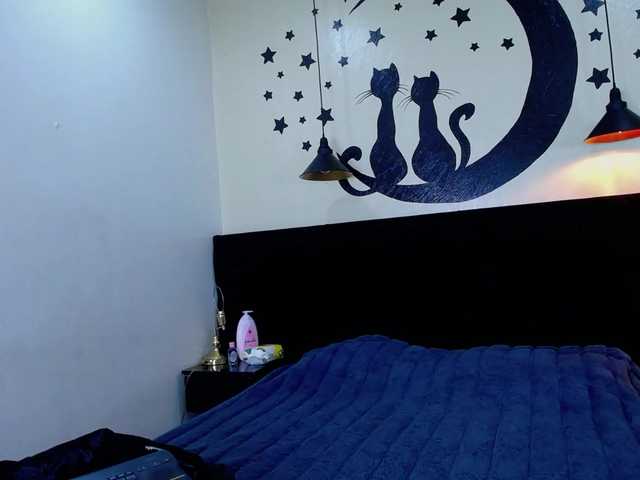 Live sex webcam photo for MaxDominant #291986771