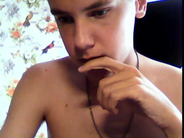 Live sex webcam photo for MaximBuev2 #273930927