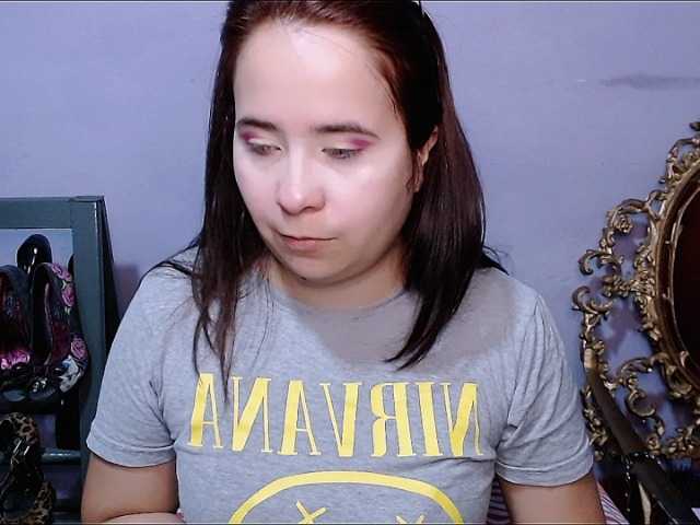 Live sex webcam photo for Maxlayla #277665579