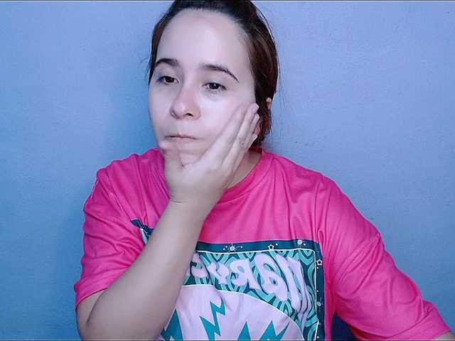 Live sex webcam photo for Maxlayla #290583479