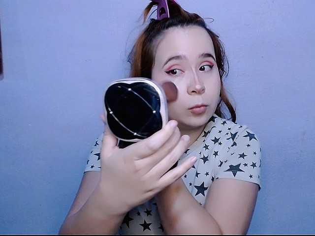 Live sex webcam photo for Maxlayla #291393039