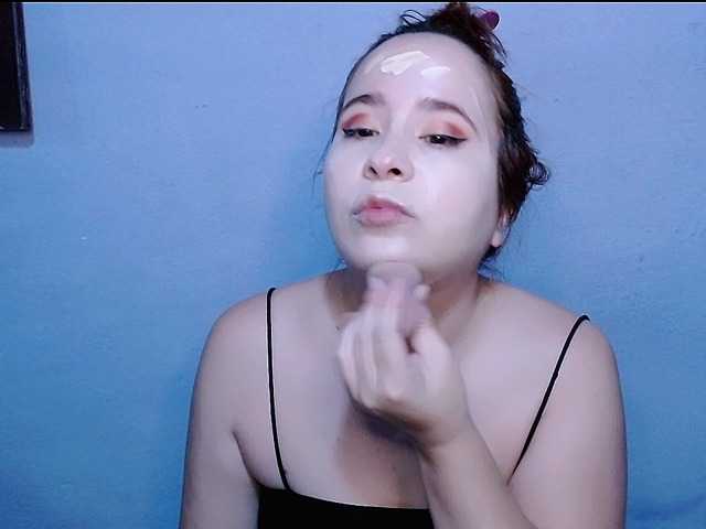 Live sex webcam photo for Maxlayla #291543251