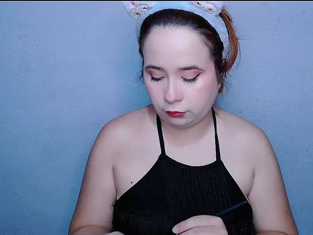 Live sex webcam photo for Maxlayla #292236493