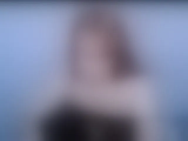 Live sex webcam photo for Maxlayla #293753250