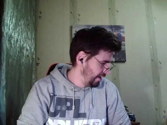 Live sex webcam photo for MaxmarkArt #290383849