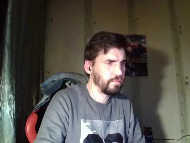 Live sex webcam photo for MaxmarkArt #290530876