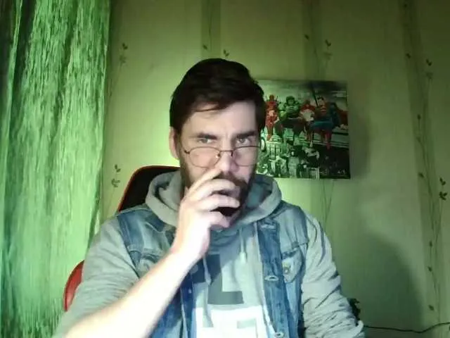 Live sex webcam photo for MaxmarkArt #290591955