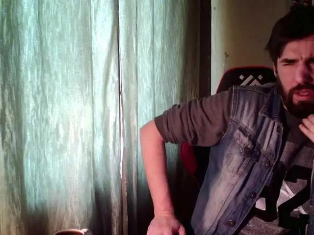 Live sex webcam photo for MaxmarkArt #290635646