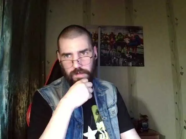 Live sex webcam photo for MaxmarkArt #290829652