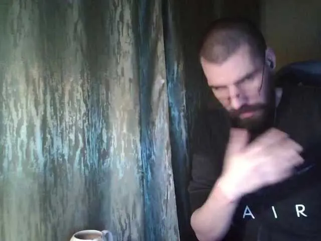 Live sex webcam photo for MaxmarkArt #290855724