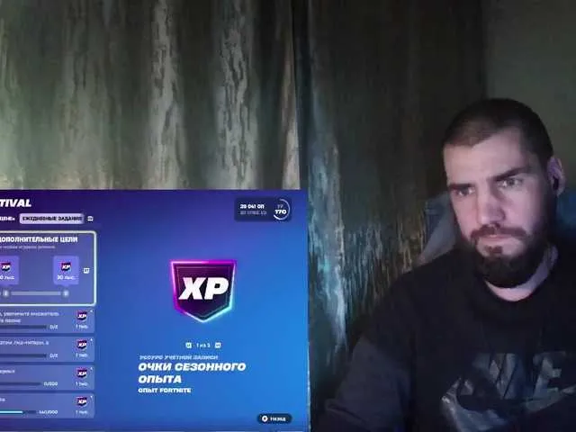 Live sex webcam photo for MaxmarkArt #290892247