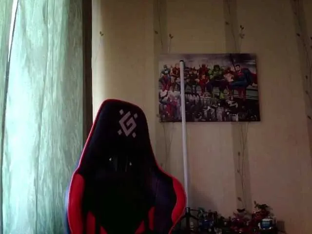 Live sex webcam photo for MaxmarkArt #290919787