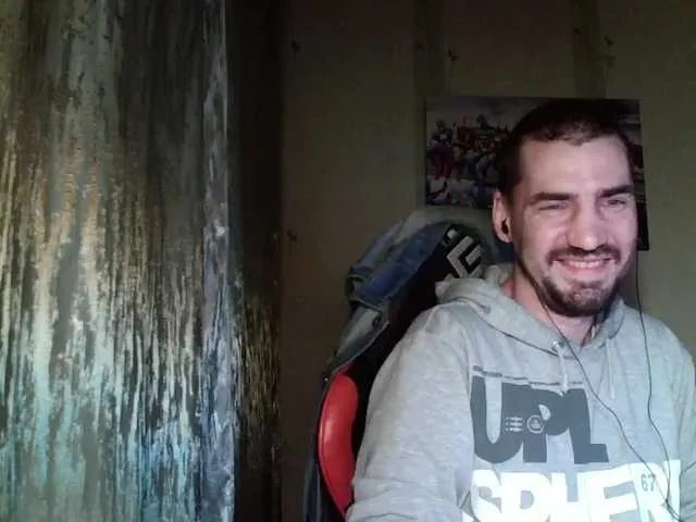 Live sex webcam photo for MaxmarkArt #290967745