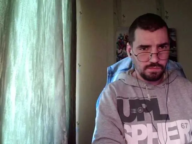 Live sex webcam photo for MaxmarkArt #290977338