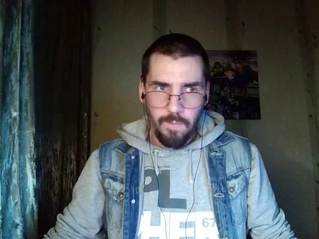 Live sex webcam photo for MaxmarkArt #291010334