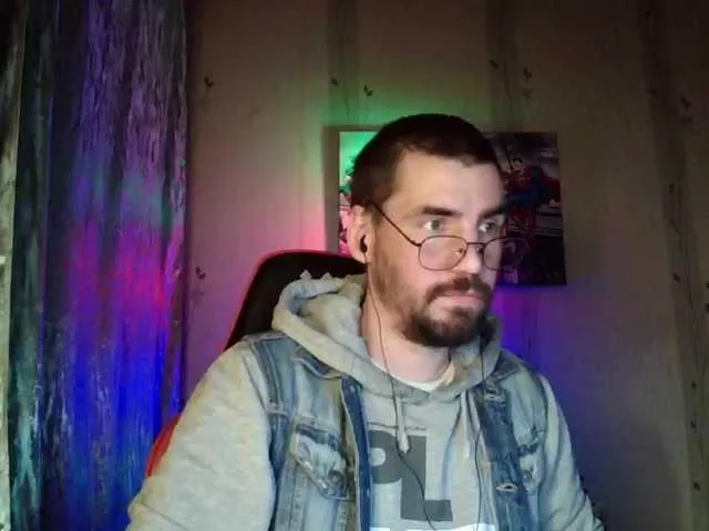 Live sex webcam photo for MaxmarkArt #291024562