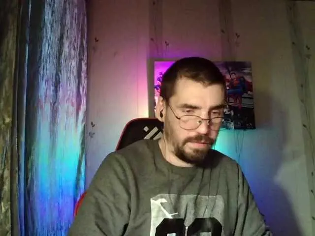 Live sex webcam photo for MaxmarkArt #291038096