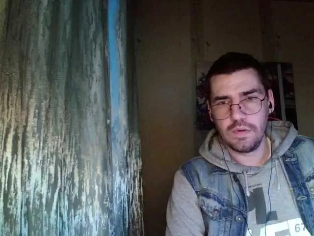 Live sex webcam photo for MaxmarkArt #291106157