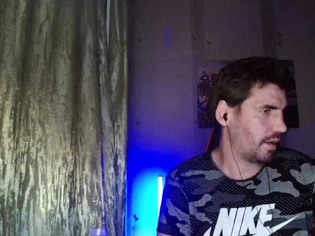 Live sex webcam photo for MaxmarkArt #291558584