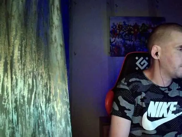 Live sex webcam photo for MaxmarkArt #291605604