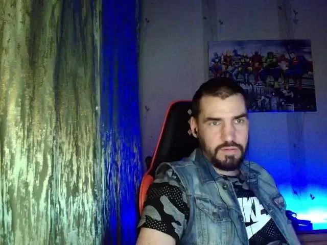Live sex webcam photo for MaxmarkArt #291794127