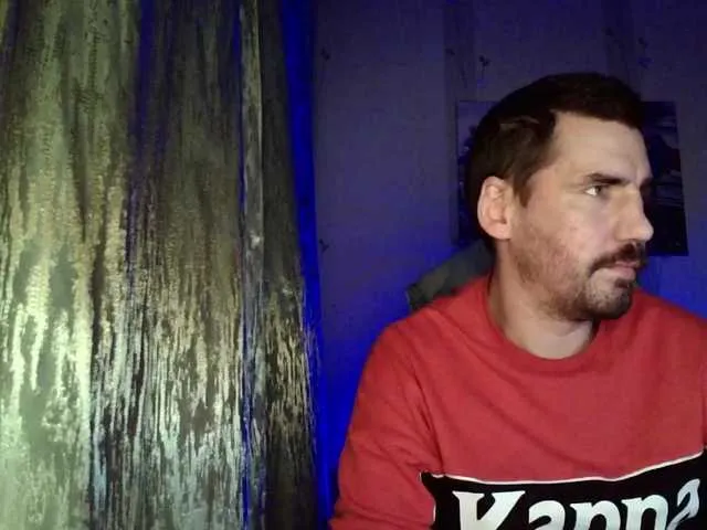 Live sex webcam photo for MaxmarkArt #291970011