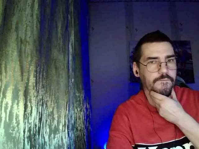 Live sex webcam photo for MaxmarkArt #291997903