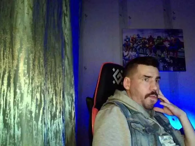 Live sex webcam photo for MaxmarkArt #292042802