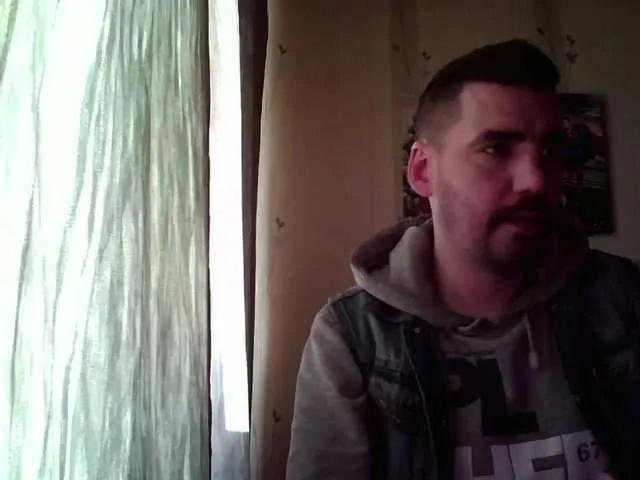 Live sex webcam photo for MaxmarkArt #292046667