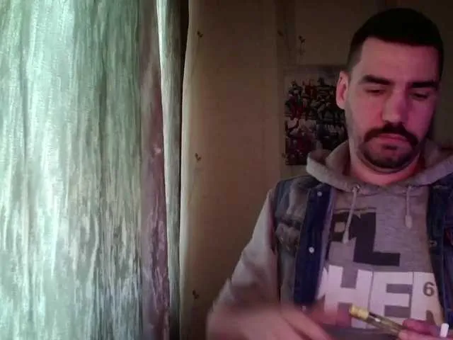 Live sex webcam photo for MaxmarkArt #292053569