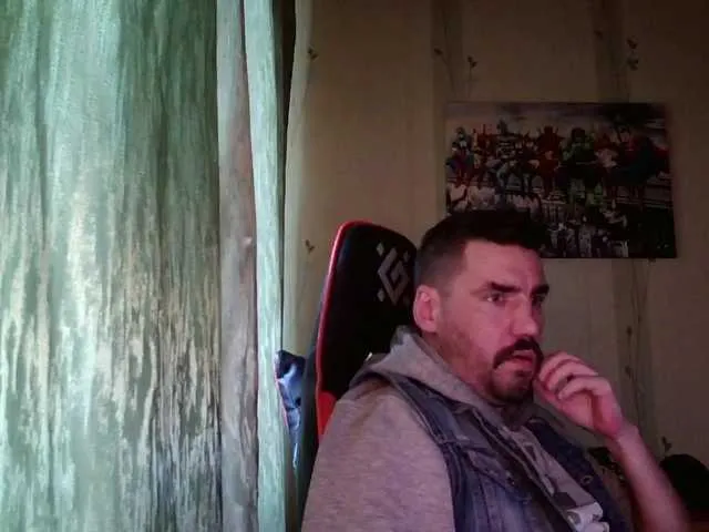 Live sex webcam photo for MaxmarkArt #292054755