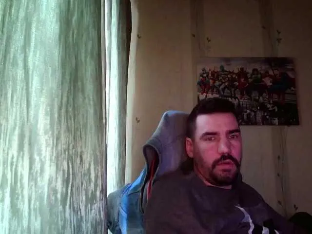 Live sex webcam photo for MaxmarkArt #292095122