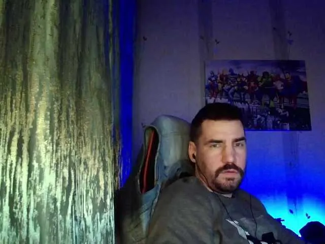 Live sex webcam photo for MaxmarkArt #292098932