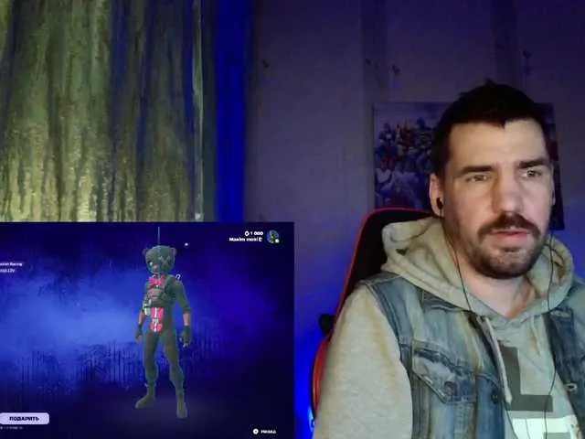 Live sex webcam photo for MaxmarkArt #292179612