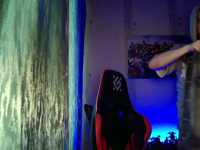 Live sex webcam photo for MaxmarkArt #292188018