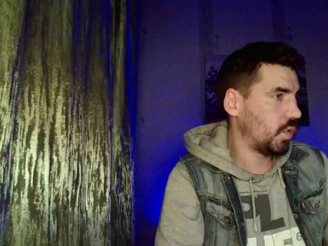 Live sex webcam photo for MaxmarkArt #292201819