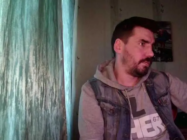 Live sex webcam photo for MaxmarkArt #292206263