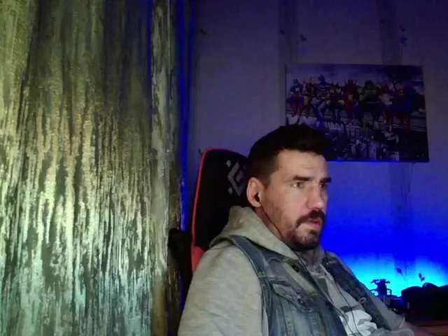 Live sex webcam photo for MaxmarkArt #292208553