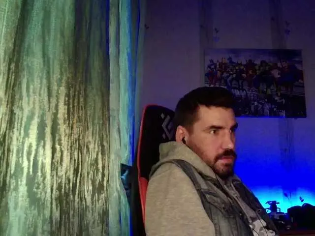 Live sex webcam photo for MaxmarkArt #292211702