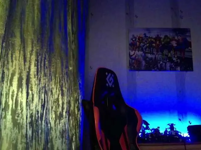 Live sex webcam photo for MaxmarkArt #292223989