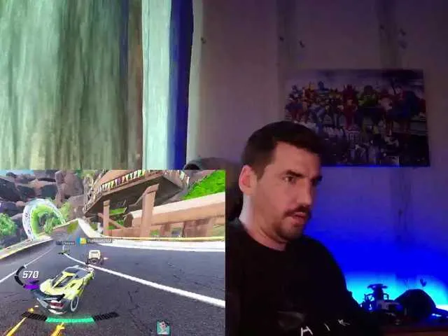 Live sex webcam photo for MaxmarkArt #292260999