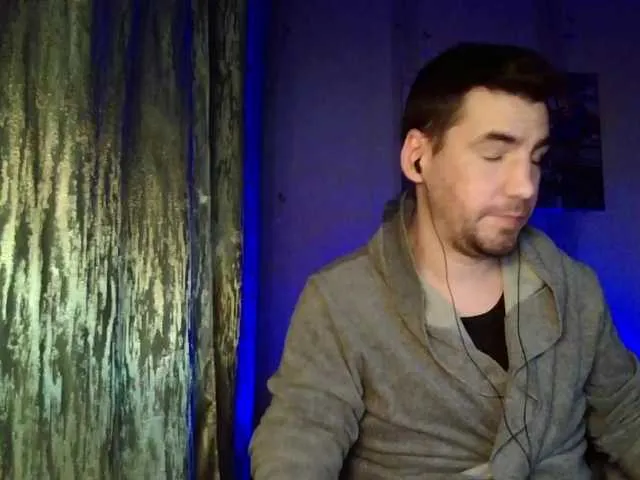 Live sex webcam photo for MaxmarkArt #292279560