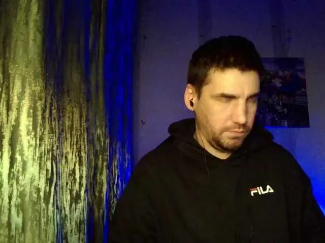 Live sex webcam photo for MaxmarkArt #292297924