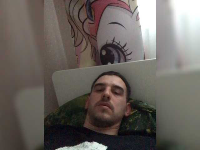 Live sex webcam photo for Maxpein198907 #277407626