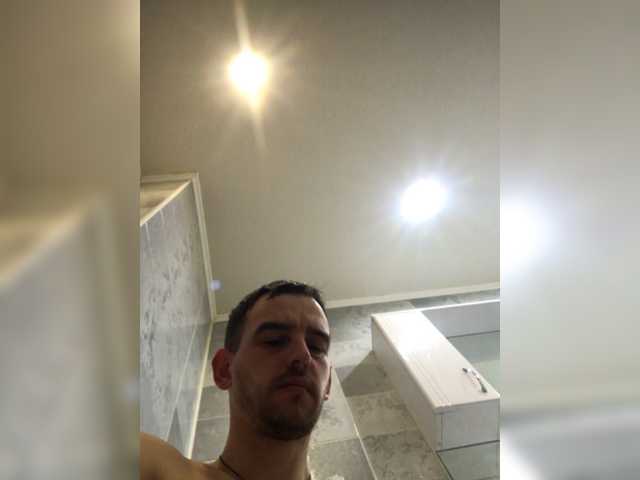 Live sex webcam photo for Maxpein198907 #277433200