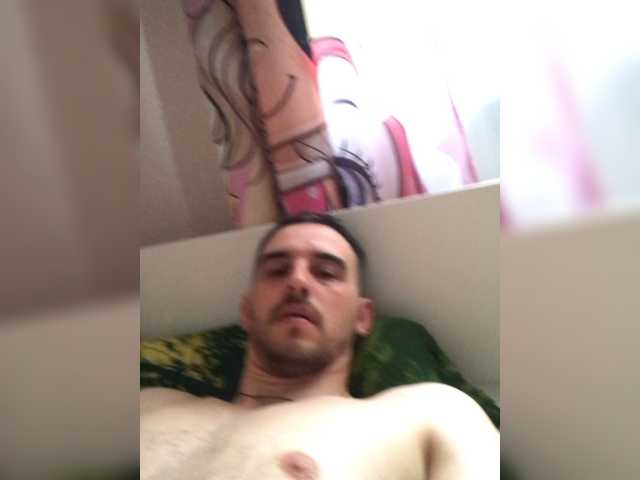 Live sex webcam photo for Maxpein198907 #277614991