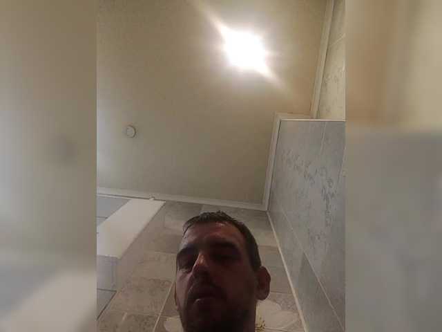 Live sex webcam photo for Maxpein198907 #290129715