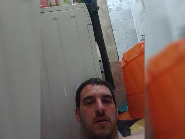 Live sex webcam photo for Maxpein198907 #290232702